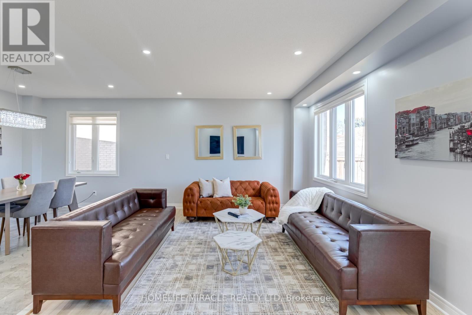 Photo 48 of 57 Sutcliffe Way, New Tecumseth ON