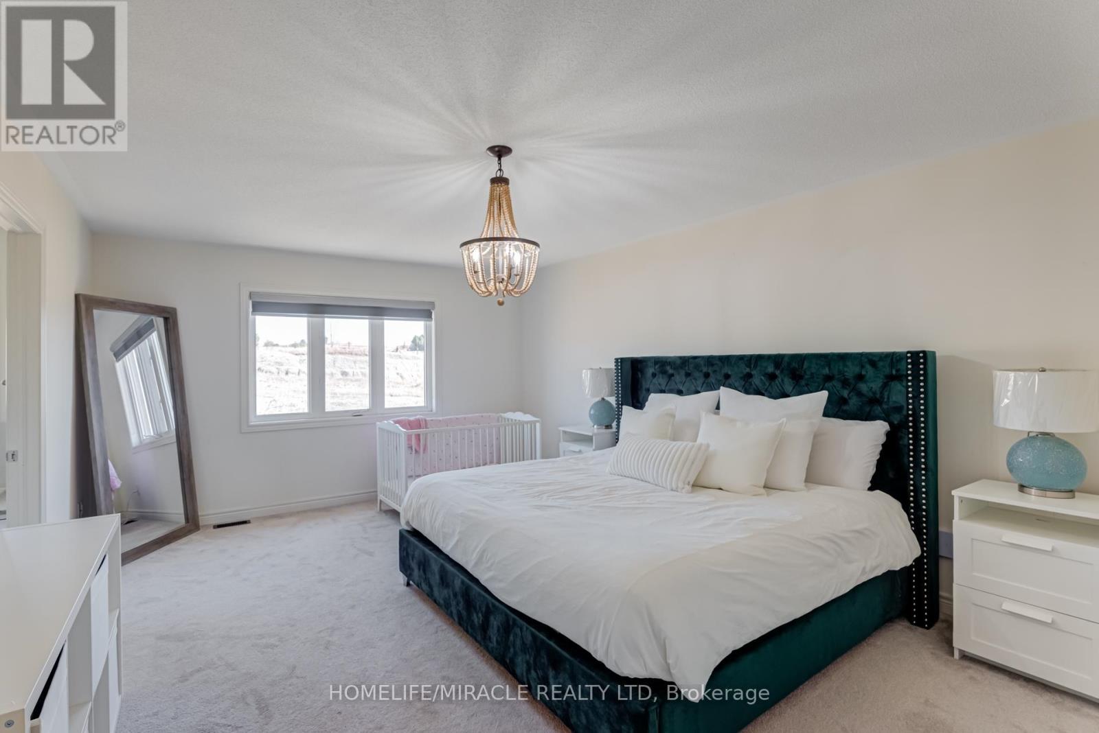 Photo 38 of 57 Sutcliffe Way, New Tecumseth ON