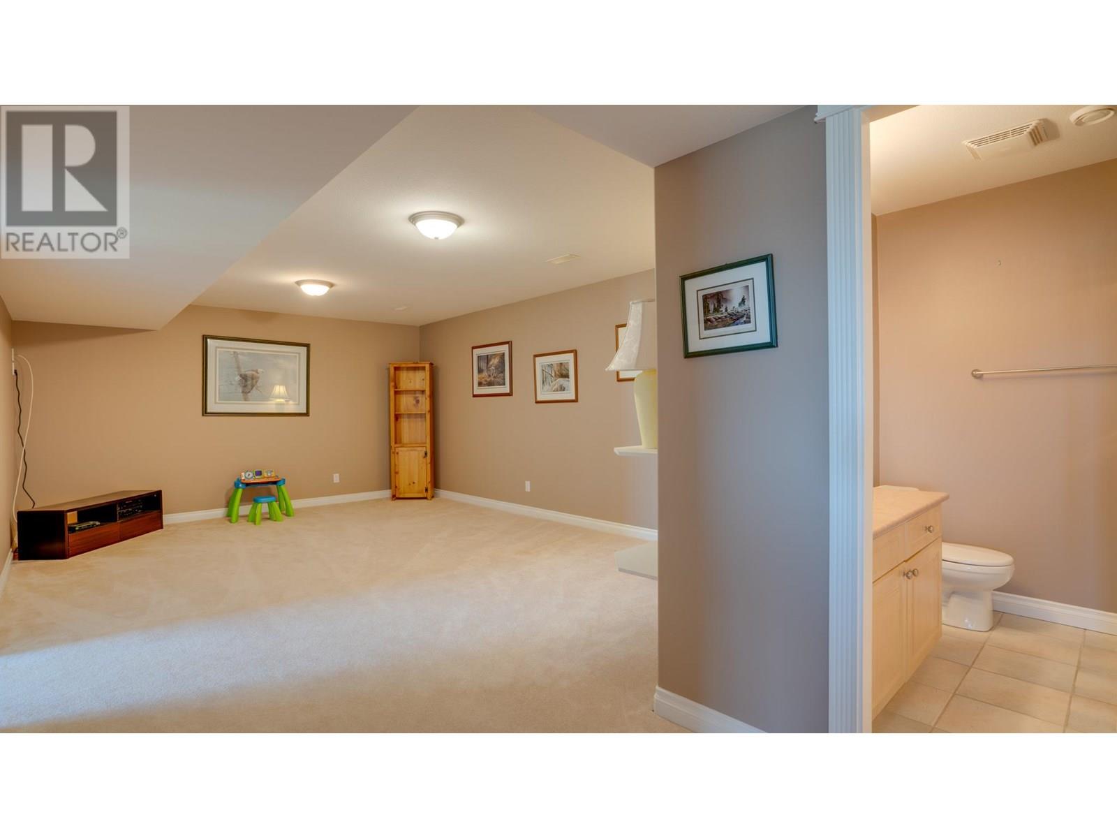Photo 31 of 667 Mt York Drive, Coldstream BC