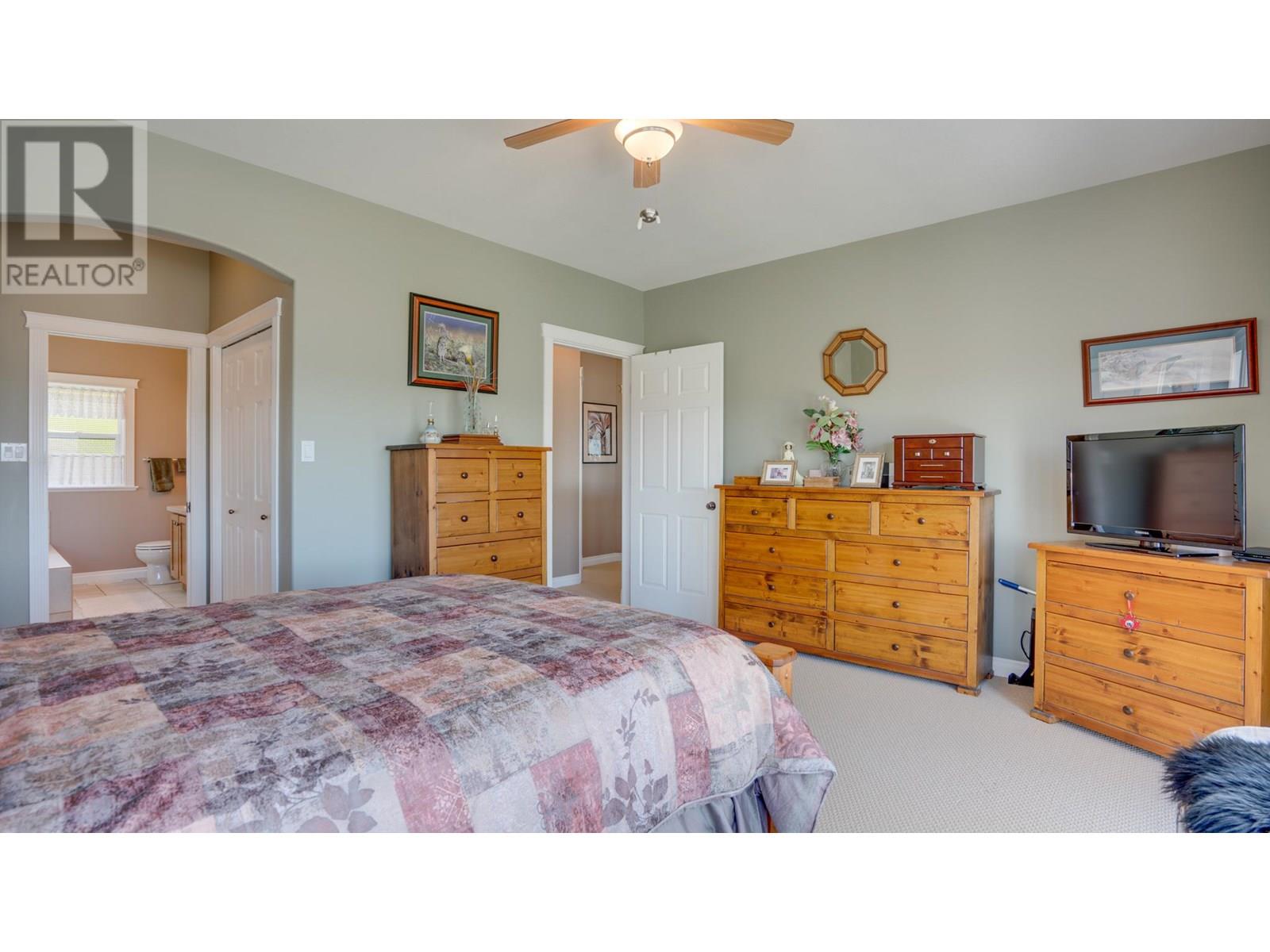 Photo 23 of 667 Mt York Drive, Coldstream BC