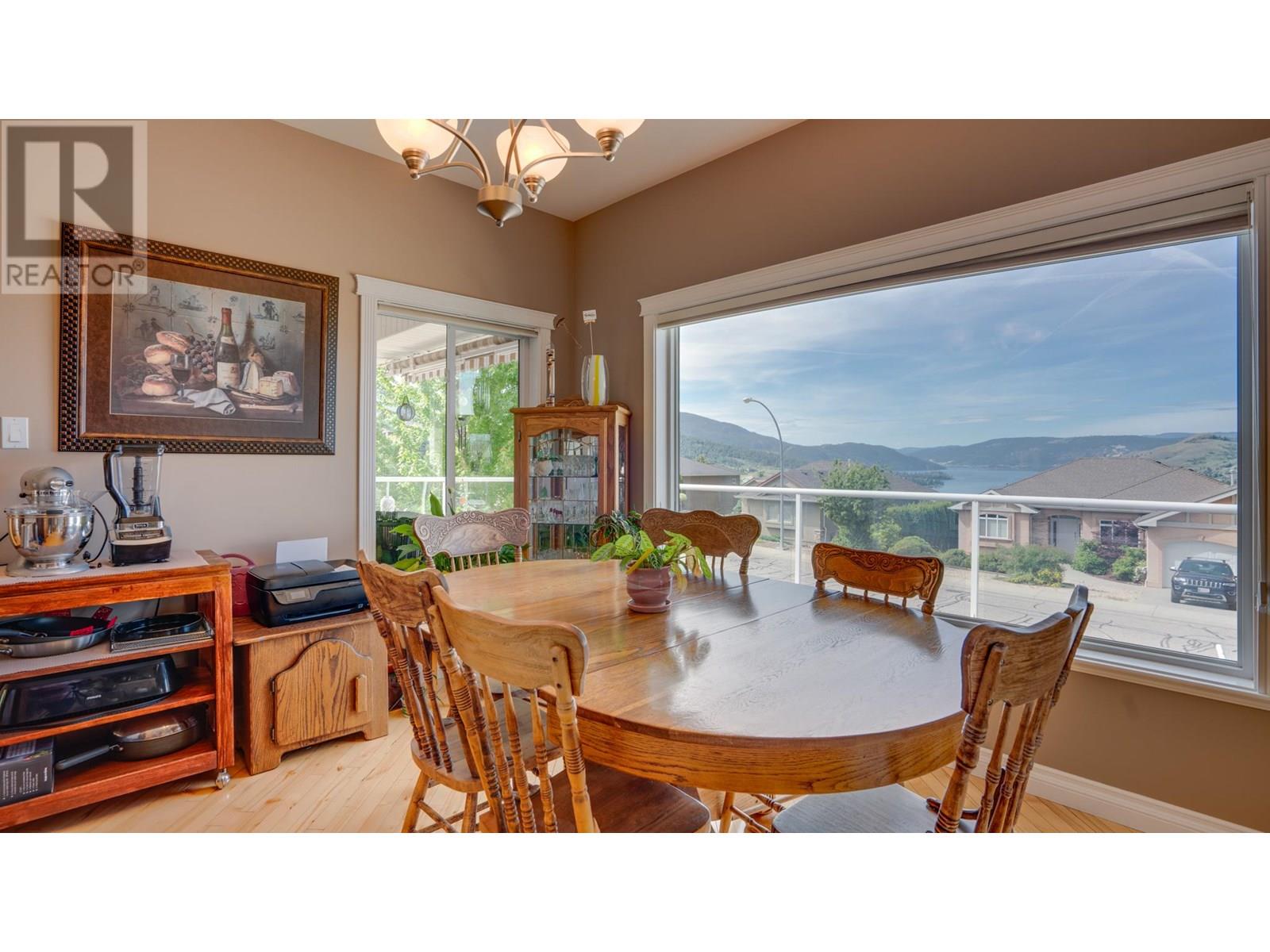 Photo 14 of 667 Mt York Drive, Coldstream BC
