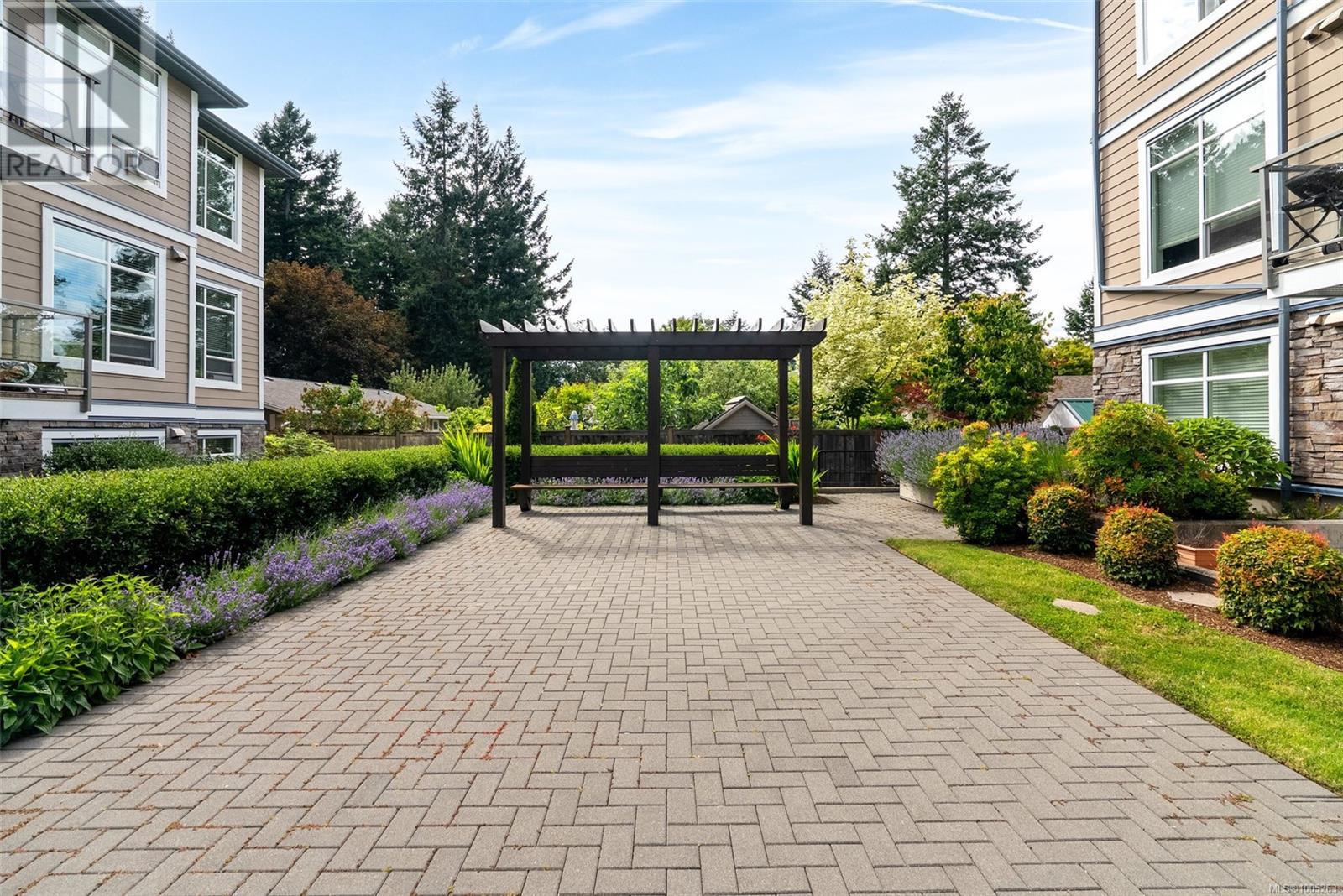 Photo 24 of 108 608 Fairway Ave, Langford BC