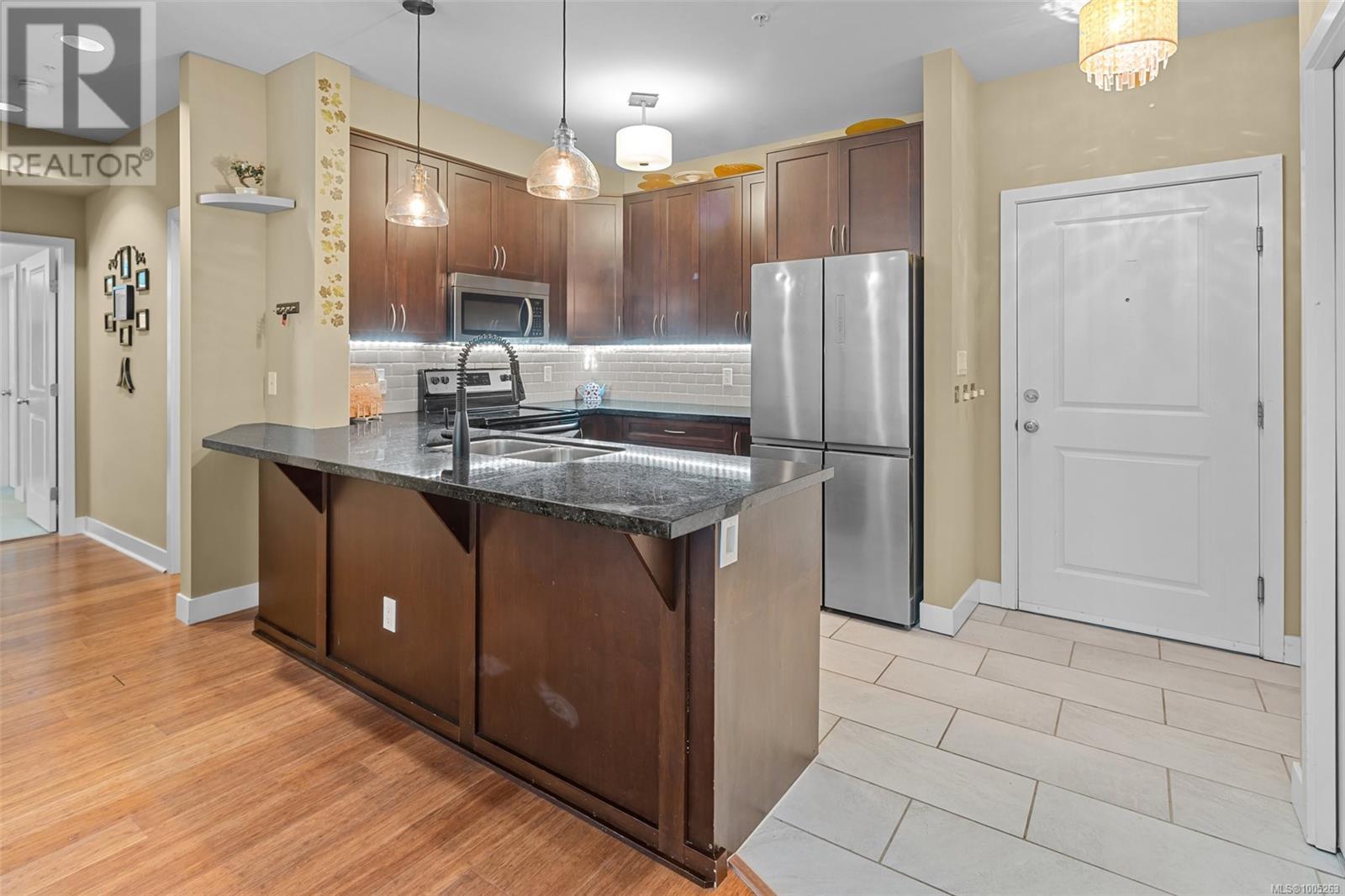 Photo 33 of 108 608 Fairway Ave, Langford BC