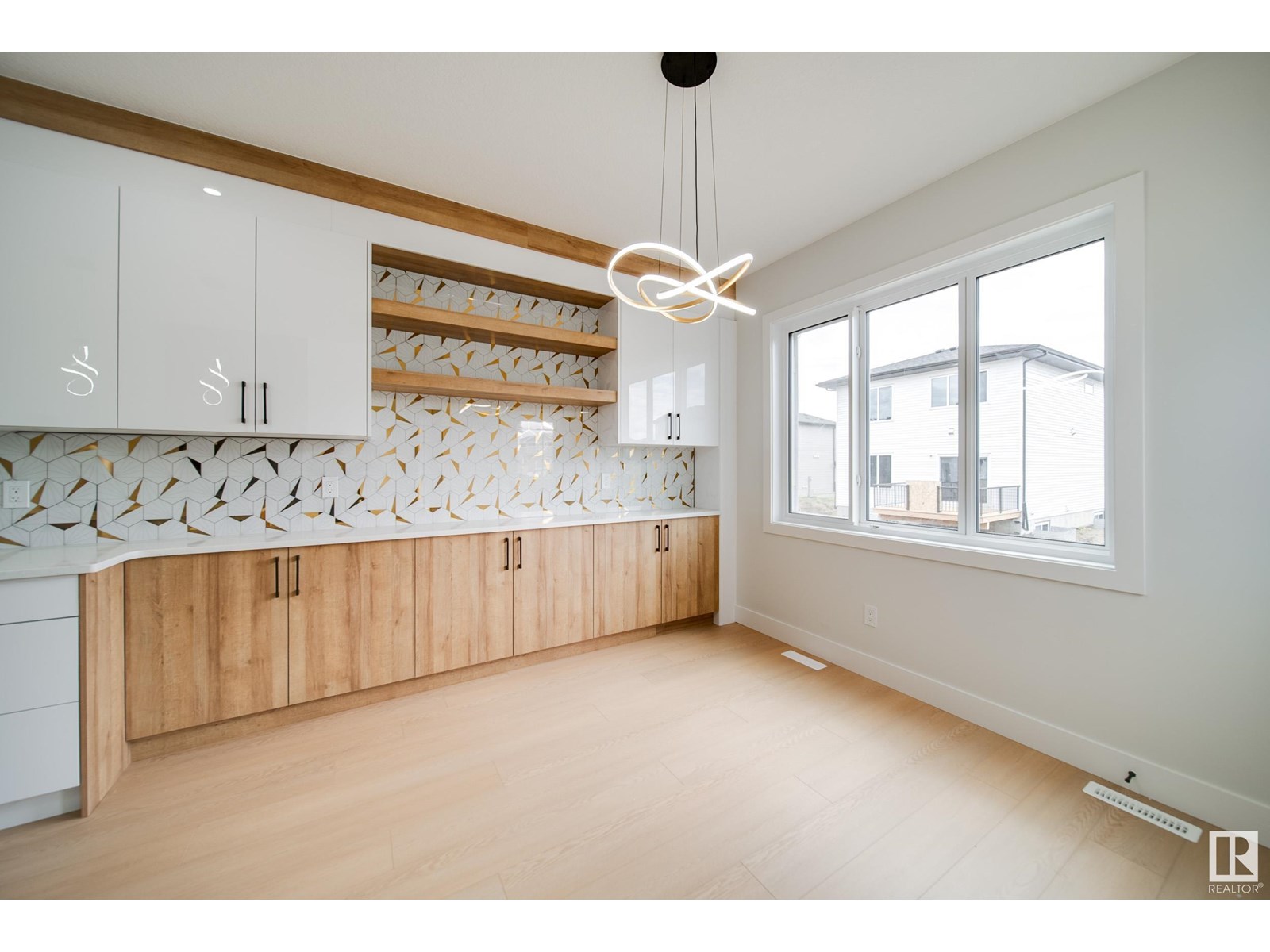 Photo 17 of 8743 183 Av Nw, Edmonton AB