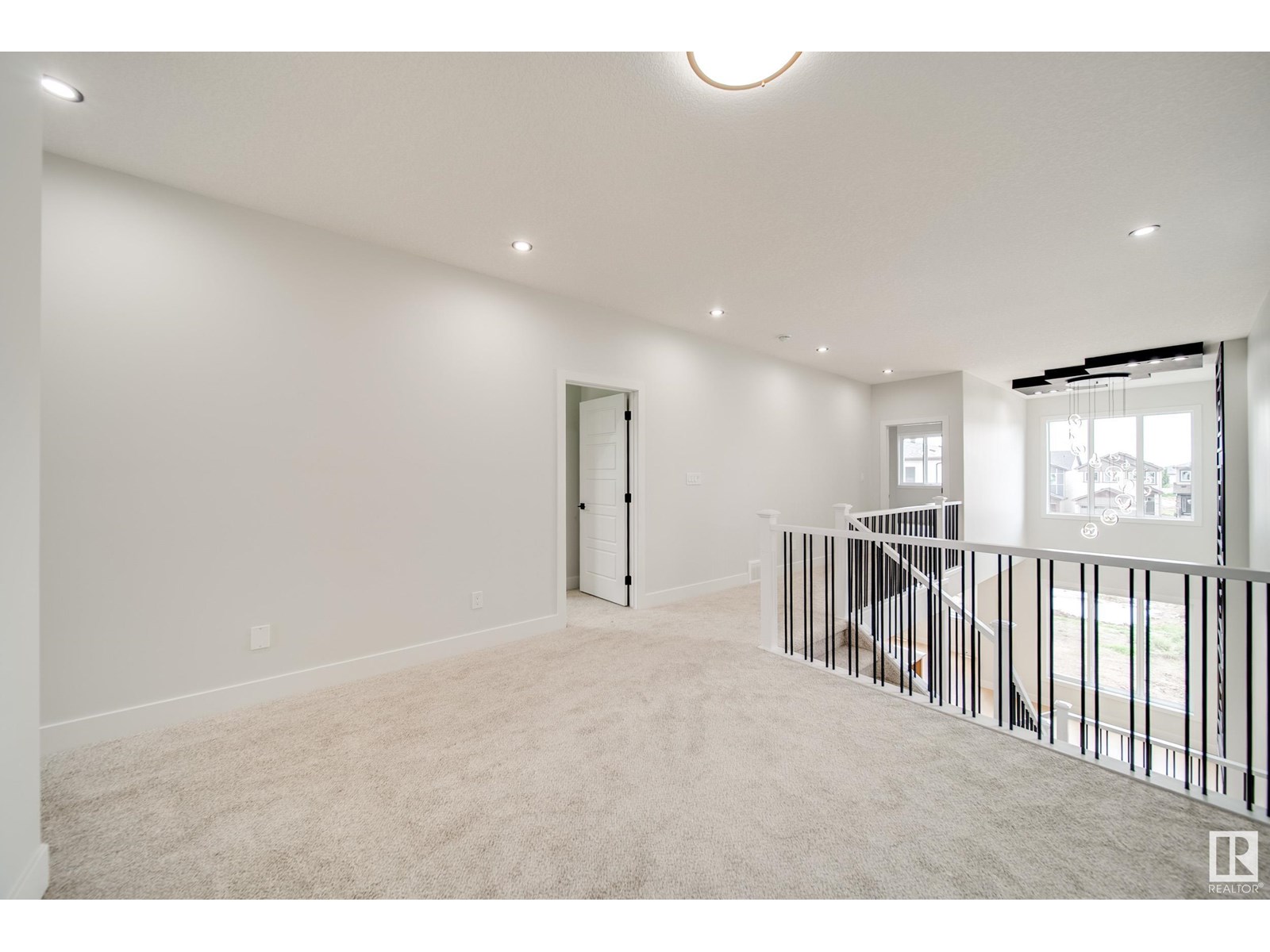 Photo 22 of 8743 183 Av Nw, Edmonton AB