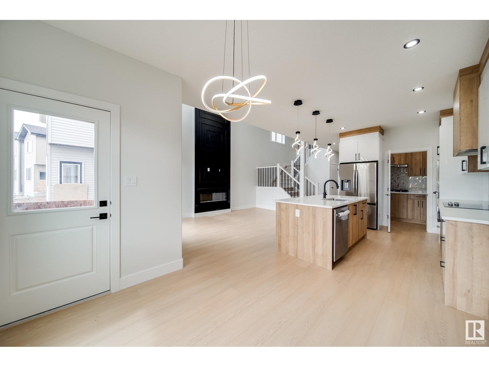 Photo 18 of 8743 183 Av Nw, Edmonton AB