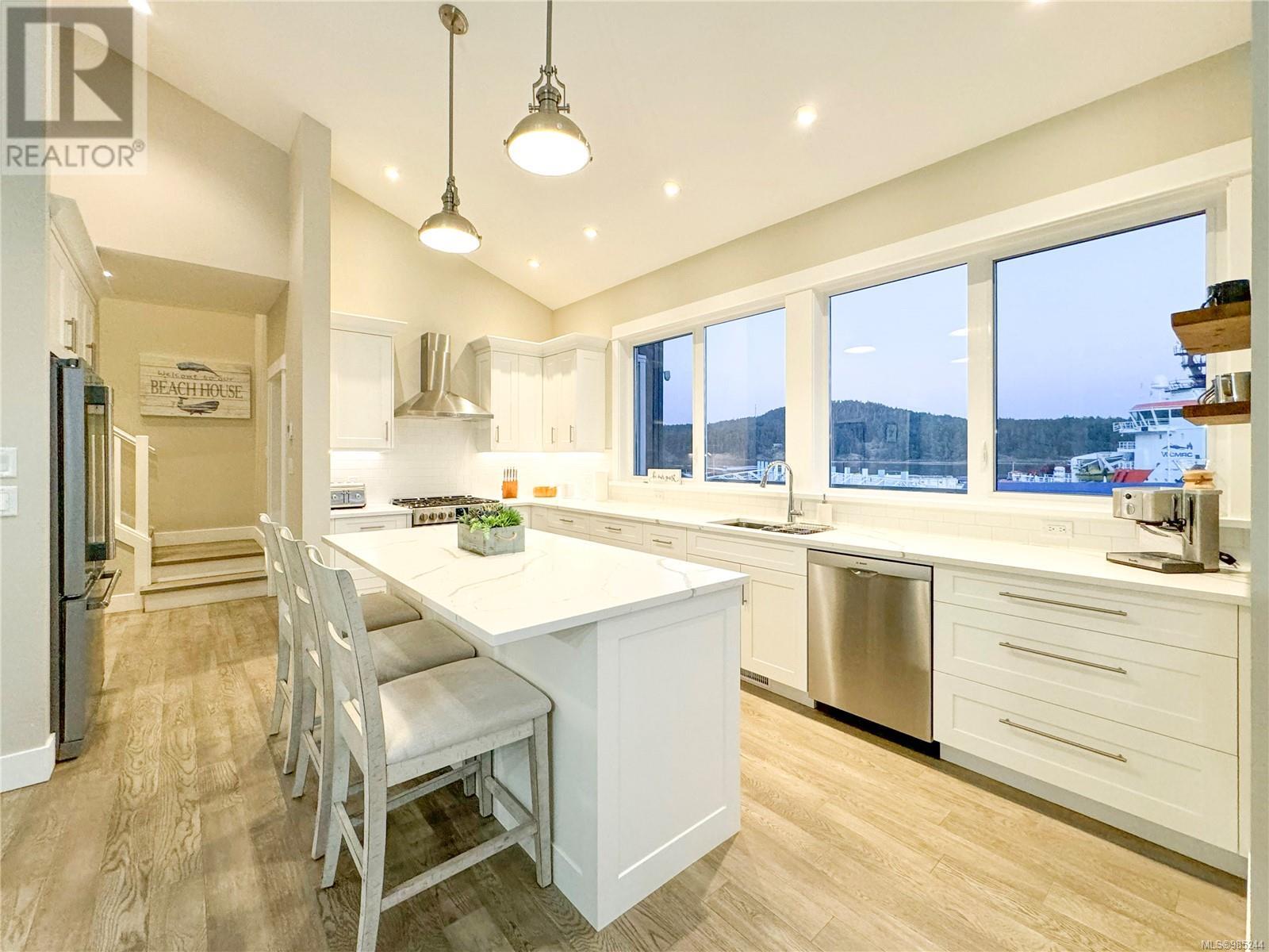  812 Sunset Point, Sooke
