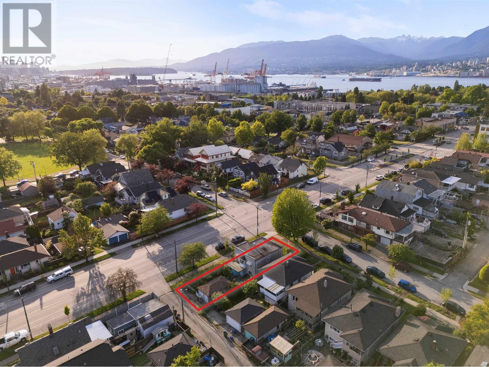 Photo 19 of 622 Nanaimo Street, Vancouver BC