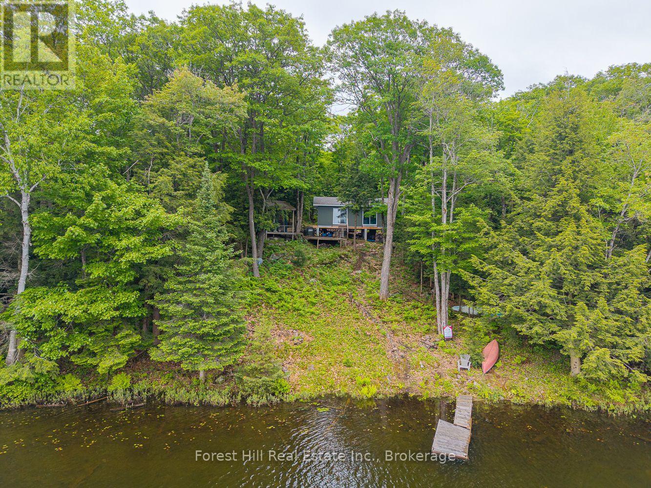 Photo 1 of 60 Hawksview Lane, Seguin ON