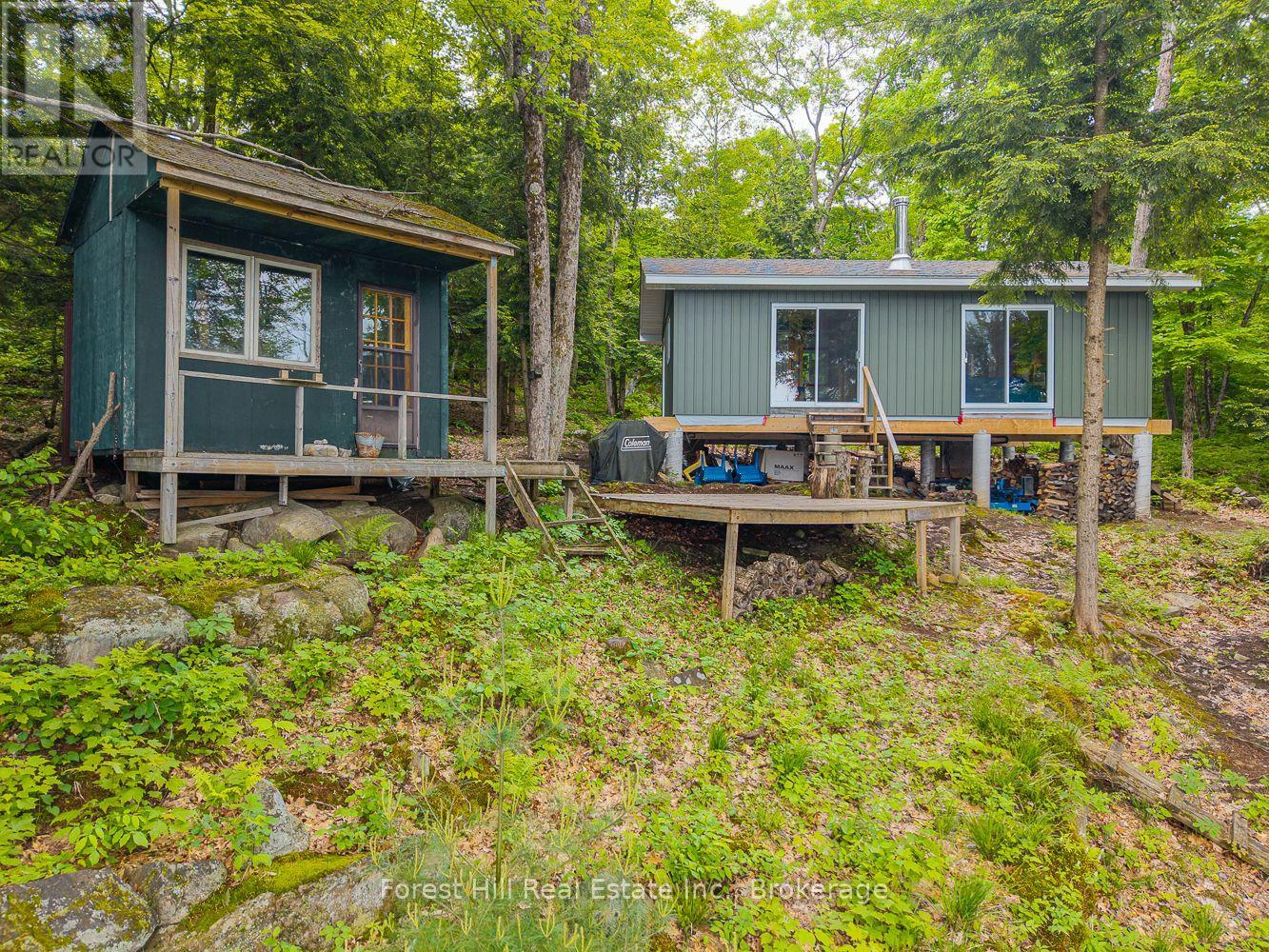 Photo 7 of 60 Hawksview Lane, Seguin ON