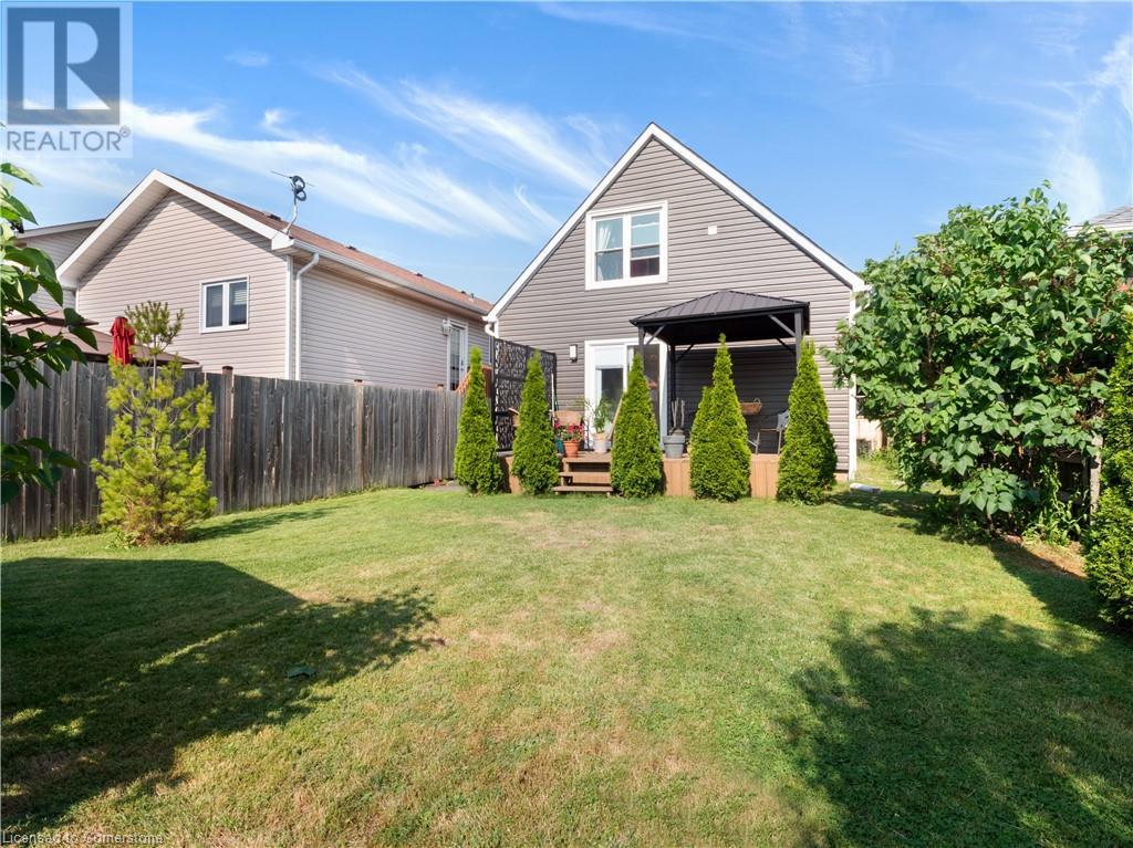 Photo 20 of 36 Afton Avenue, Welland ON