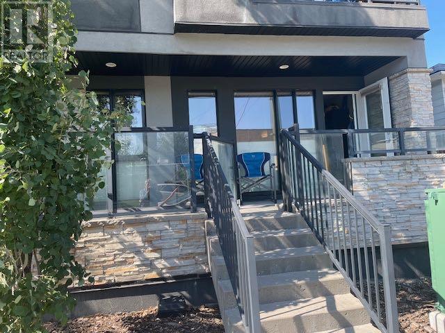 Single Family House for Sale in   Meredith Road NE Crescent Heights Calgary 