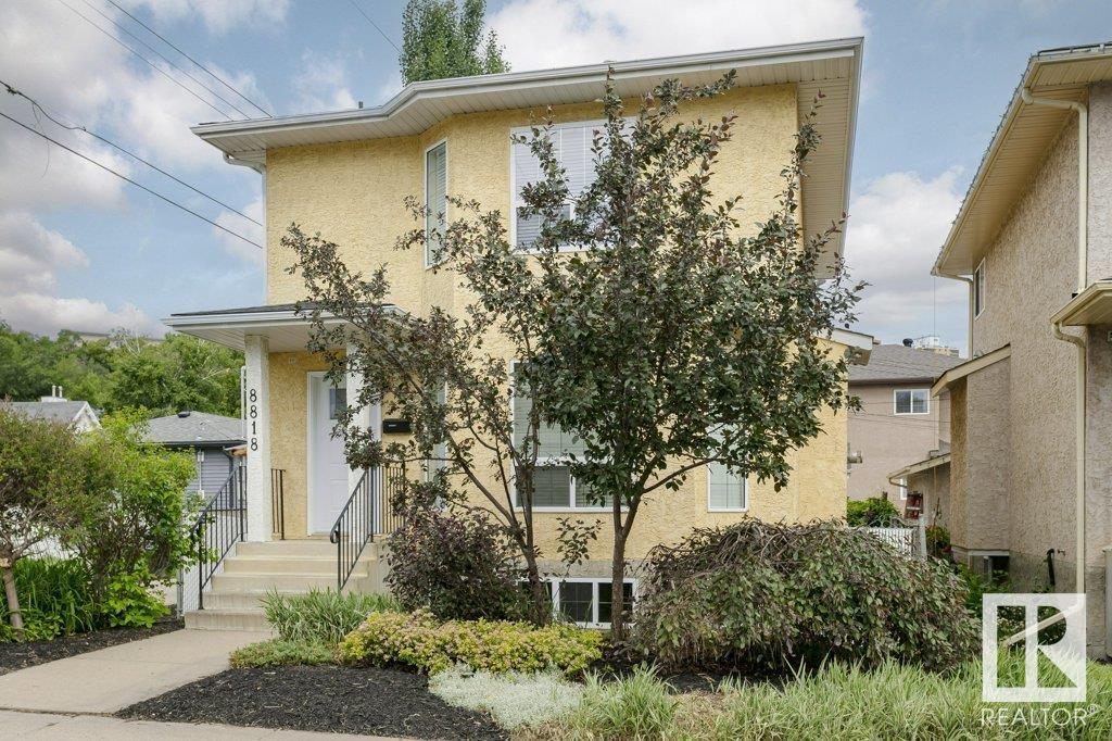 Photo 2 of 8818 Rowland Rd Nw, Edmonton AB