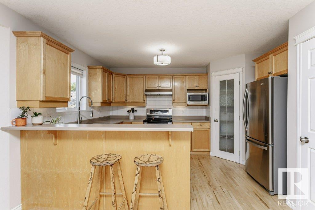 Photo 18 of 8818 Rowland Rd Nw, Edmonton AB