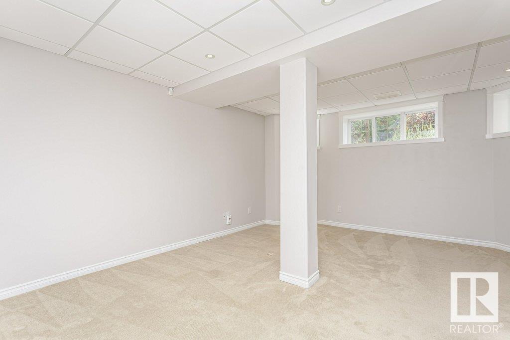 Photo 39 of 8818 Rowland Rd Nw, Edmonton AB
