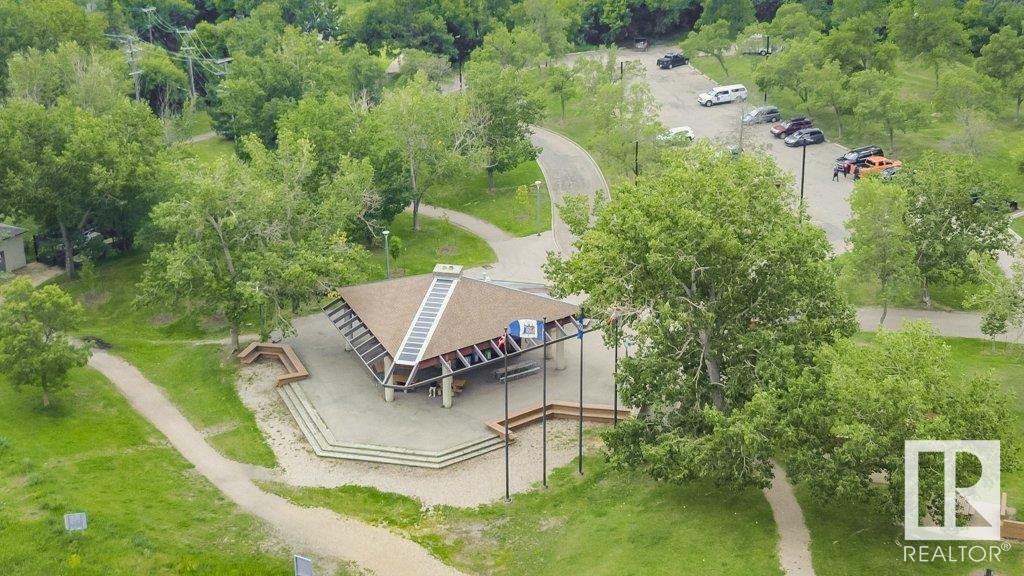 Photo 65 of 8818 Rowland Rd Nw, Edmonton AB