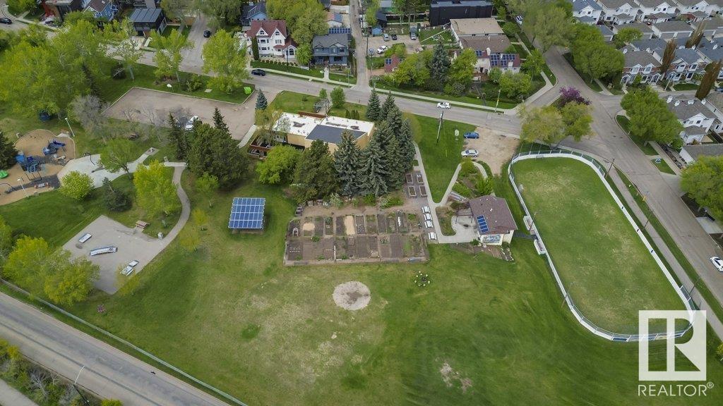 Photo 72 of 8818 Rowland Rd Nw, Edmonton AB