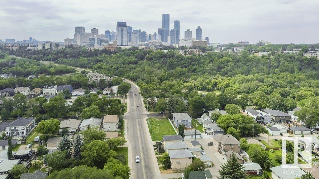 Photo 61 of 8818 Rowland Rd Nw, Edmonton AB