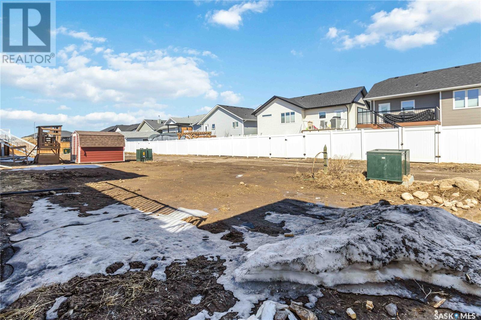 Photo 29 of 840 Ballesteros Crescent, Warman SK
