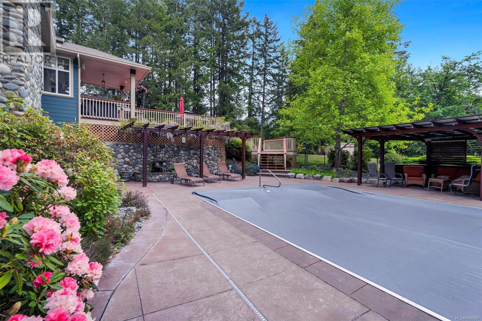  3250 Cobble Hill Road, Cobble Hill