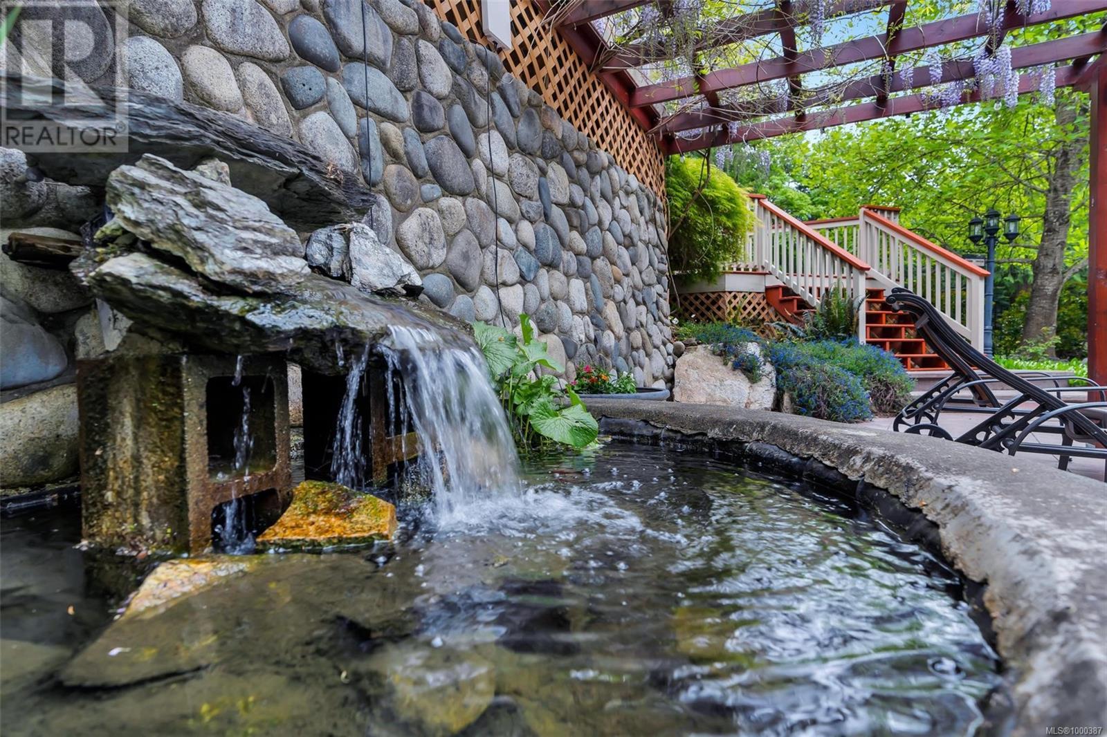  3250 Cobble Hill Road, Cobble Hill