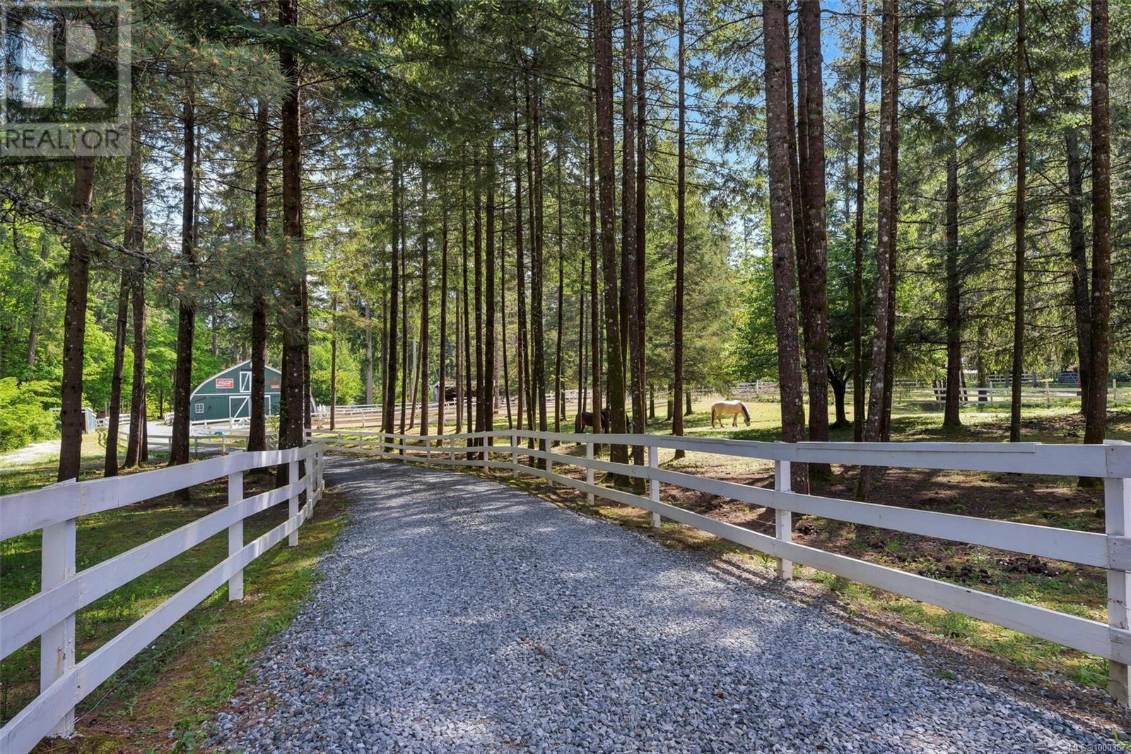  3250 Cobble Hill Road, Cobble Hill