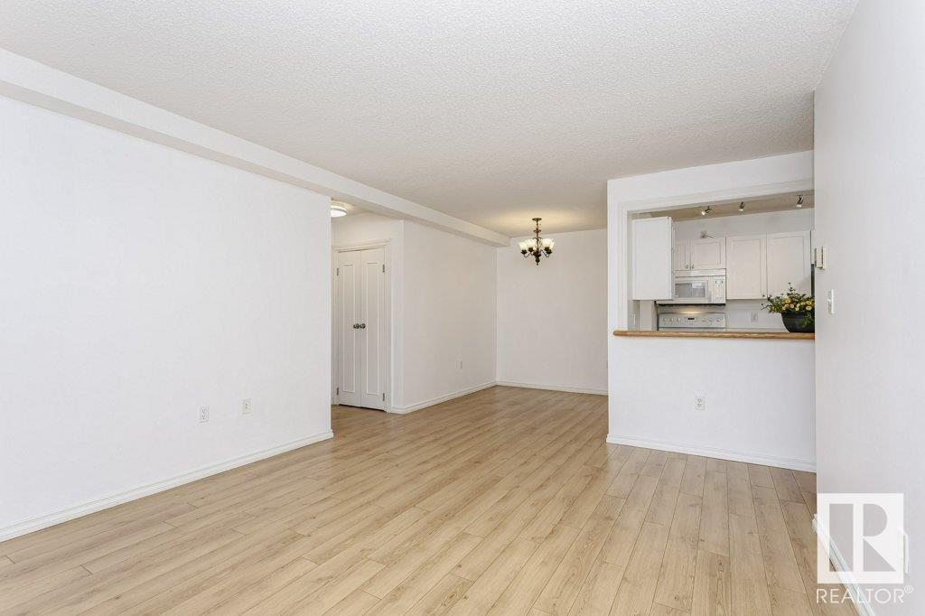 Photo 52 of 140 10636 120 St Nw, Edmonton AB