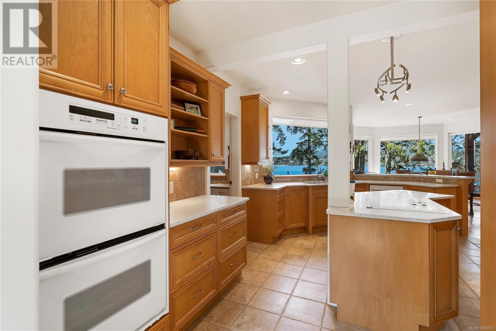 6730 East Sooke Rd, Sooke