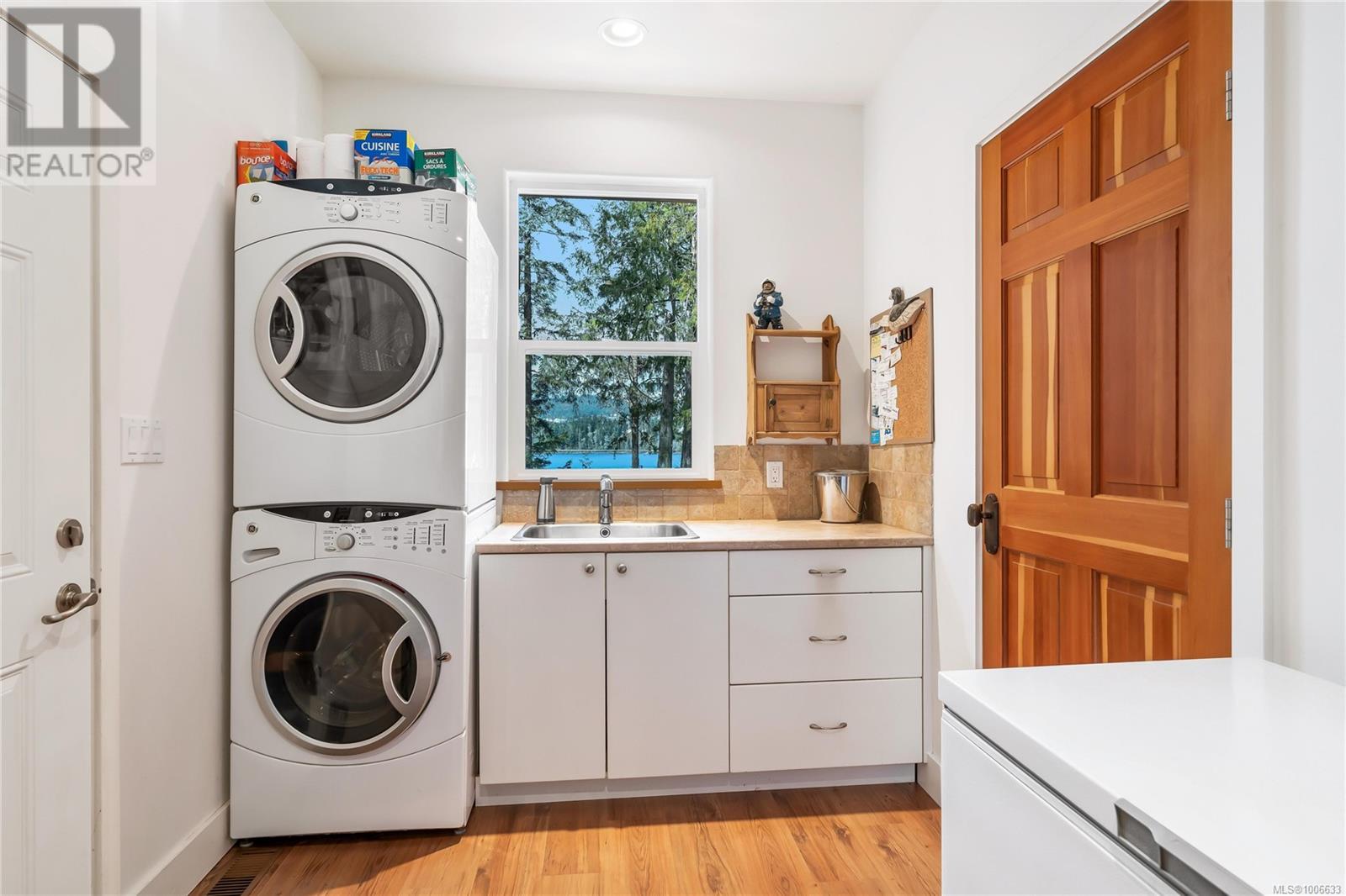 6730 East Sooke Rd, Sooke