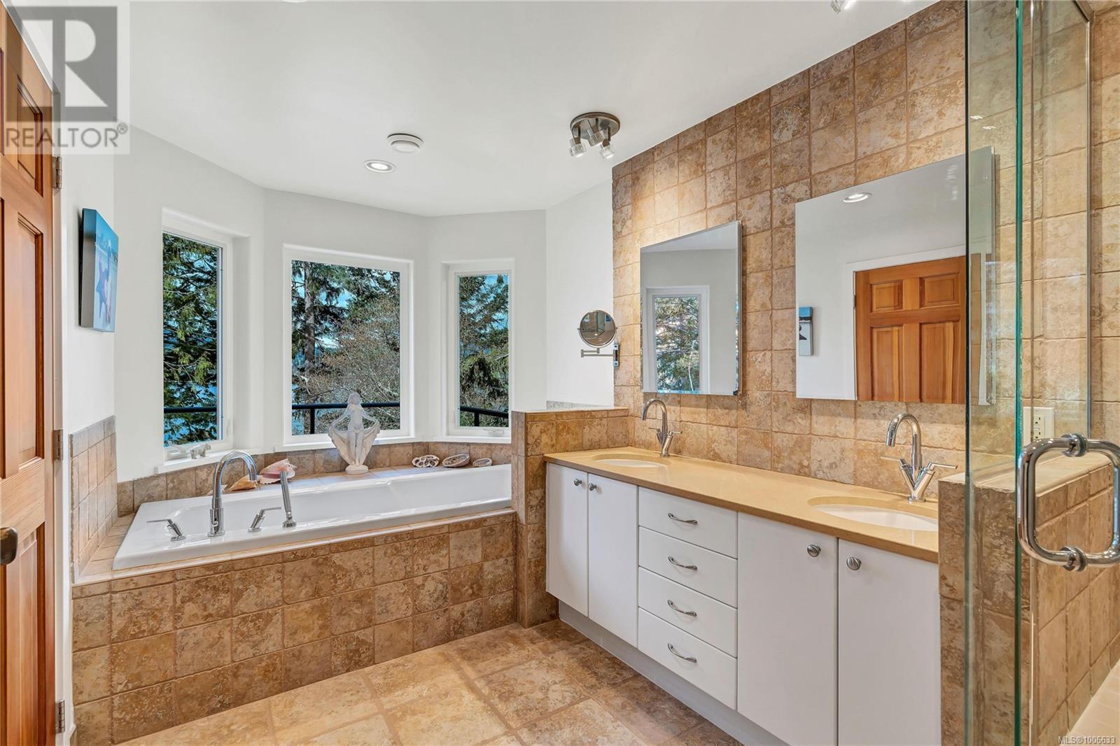6730 East Sooke Rd, Sooke