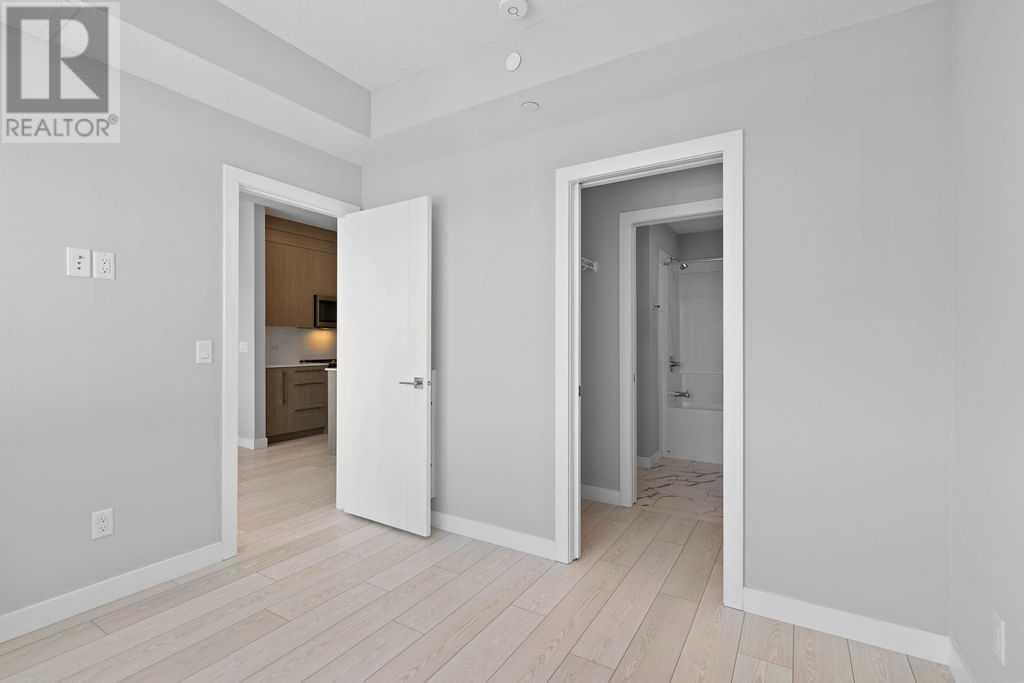 Single Family House for Sale in   Wolf Creek Drive SE Wolf Willow Calgary 