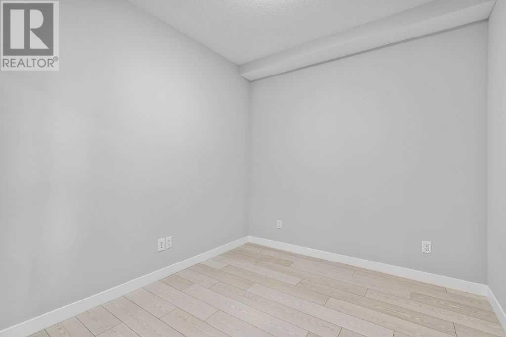 Single Family House for Sale in   Wolf Creek Drive SE Wolf Willow Calgary 