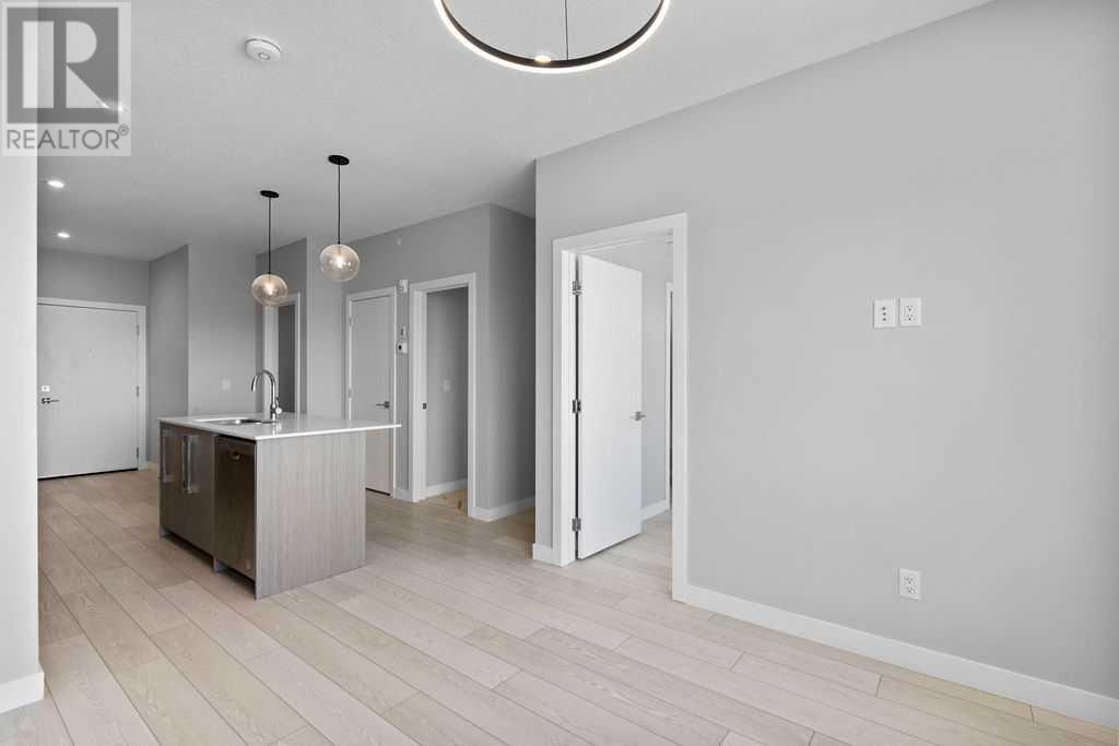Single Family House for Sale in   Wolf Creek Drive SE Wolf Willow Calgary 