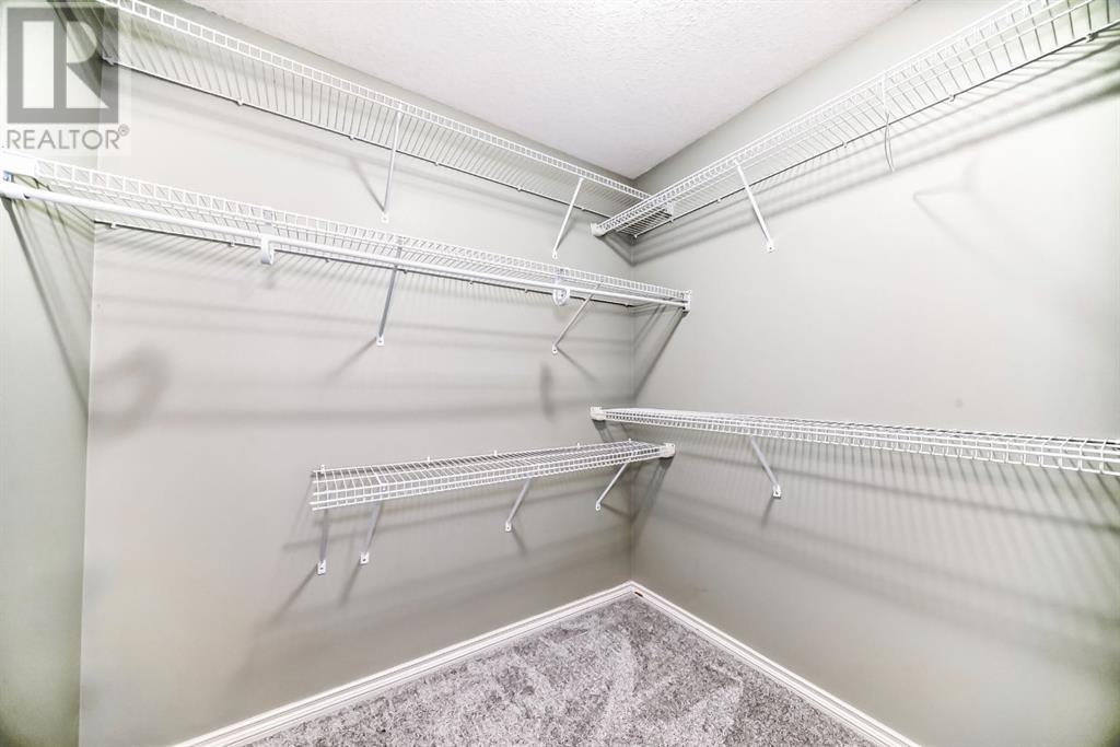 Single Family House for Sale in    Street NW Rosedale Calgary 