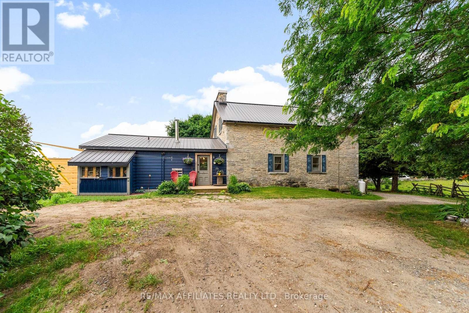 Photo 22 of 1415 Sheridan Rapids Road, Lanark Highlands ON