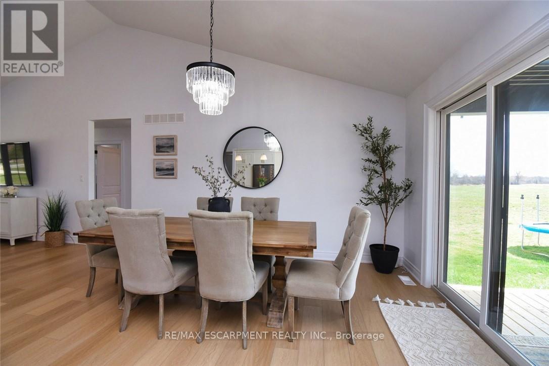 Photo 21 of 1294 Concession 1 Road S, Haldimand ON