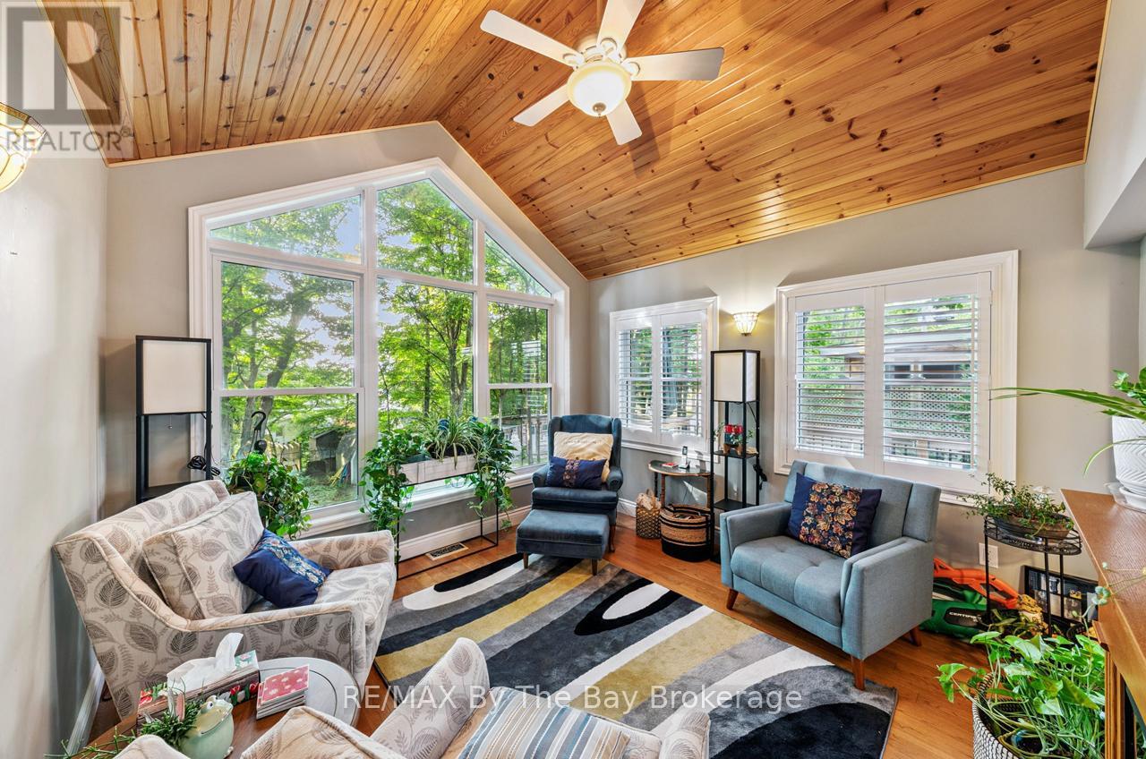 Photo 13 of 616 Dominion Avenue, Midland ON