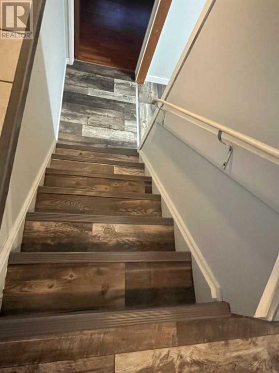 Single Family House 4 Level for Sale in  Abadan Crescent NE Abbeydale Calgary 