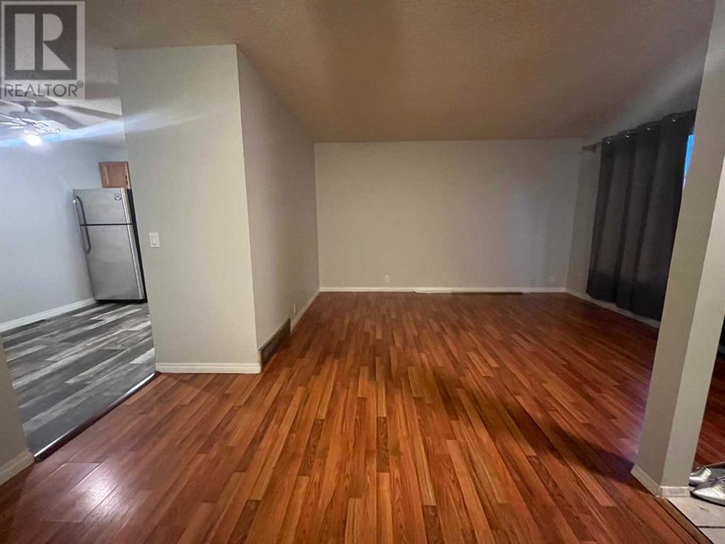 Single Family House 4 Level for Sale in  Abadan Crescent NE Abbeydale Calgary 