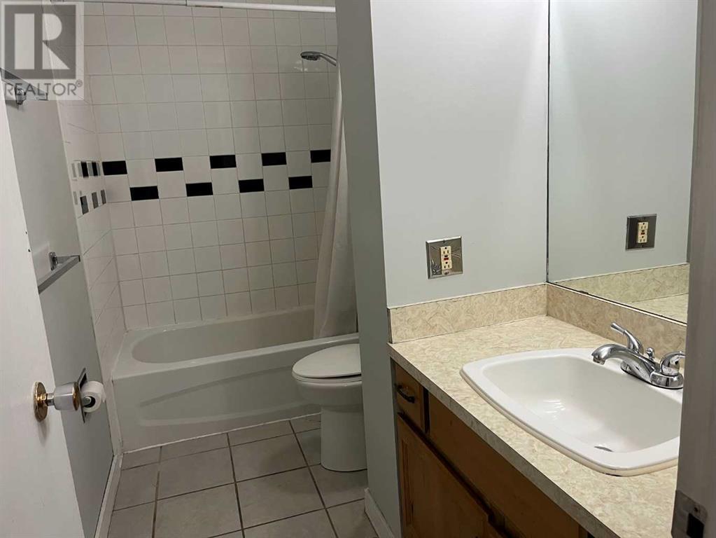 Single Family House 4 Level for Sale in  Abadan Crescent NE Abbeydale Calgary 