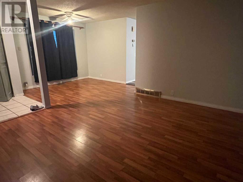 Single Family House 4 Level for Sale in  Abadan Crescent NE Abbeydale Calgary 