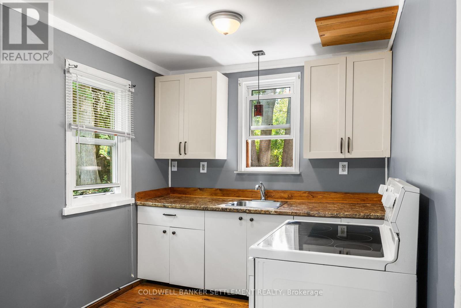 Photo 16 of 236 Halls Lane, Tay Valley ON