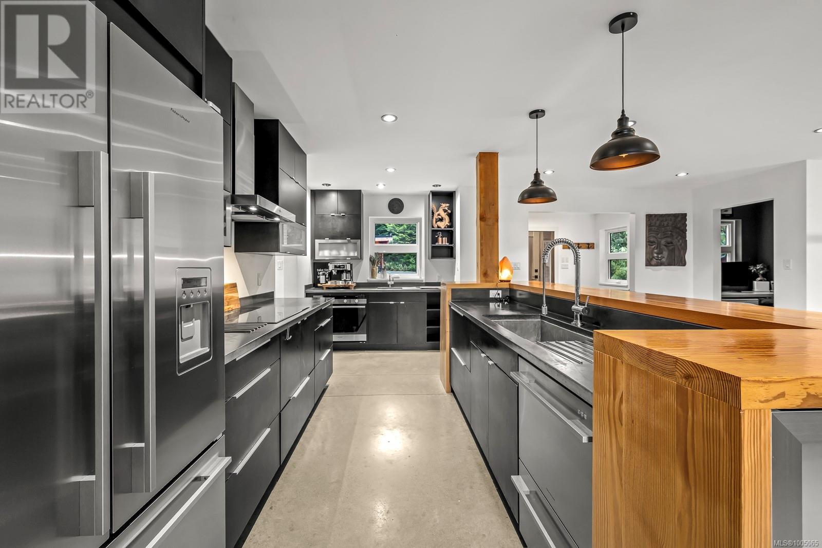 2640 Conville Bay Rd, Quadra Island