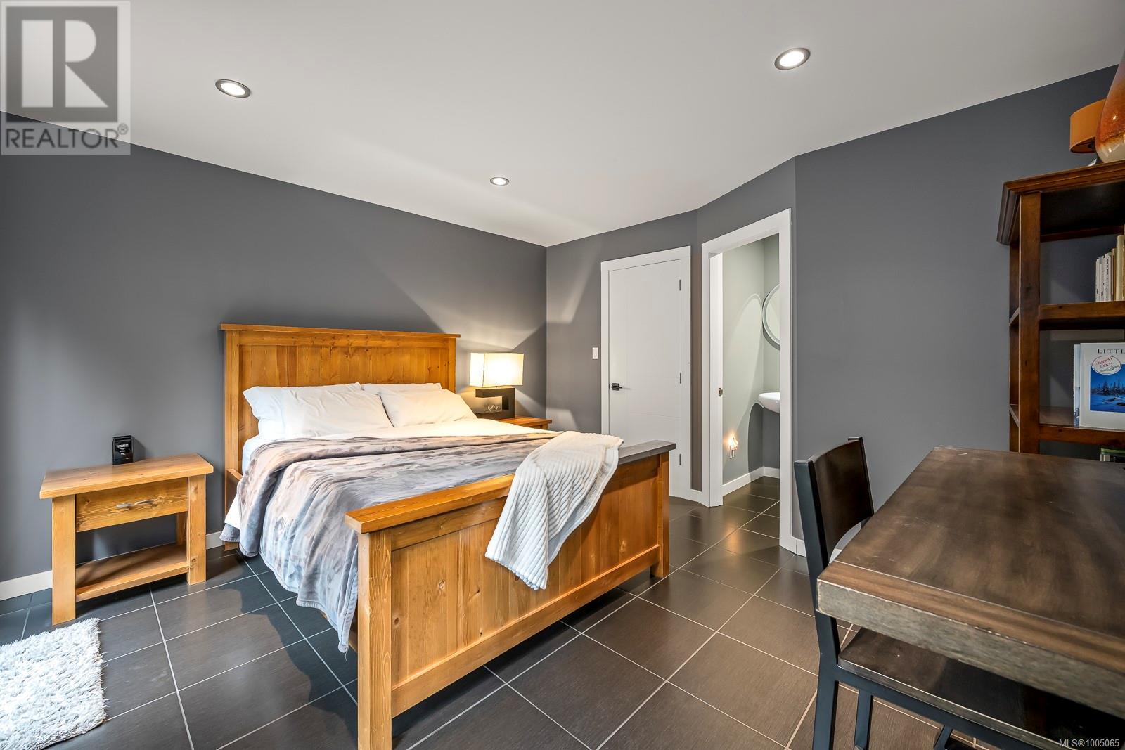 2640 Conville Bay Rd, Quadra Island