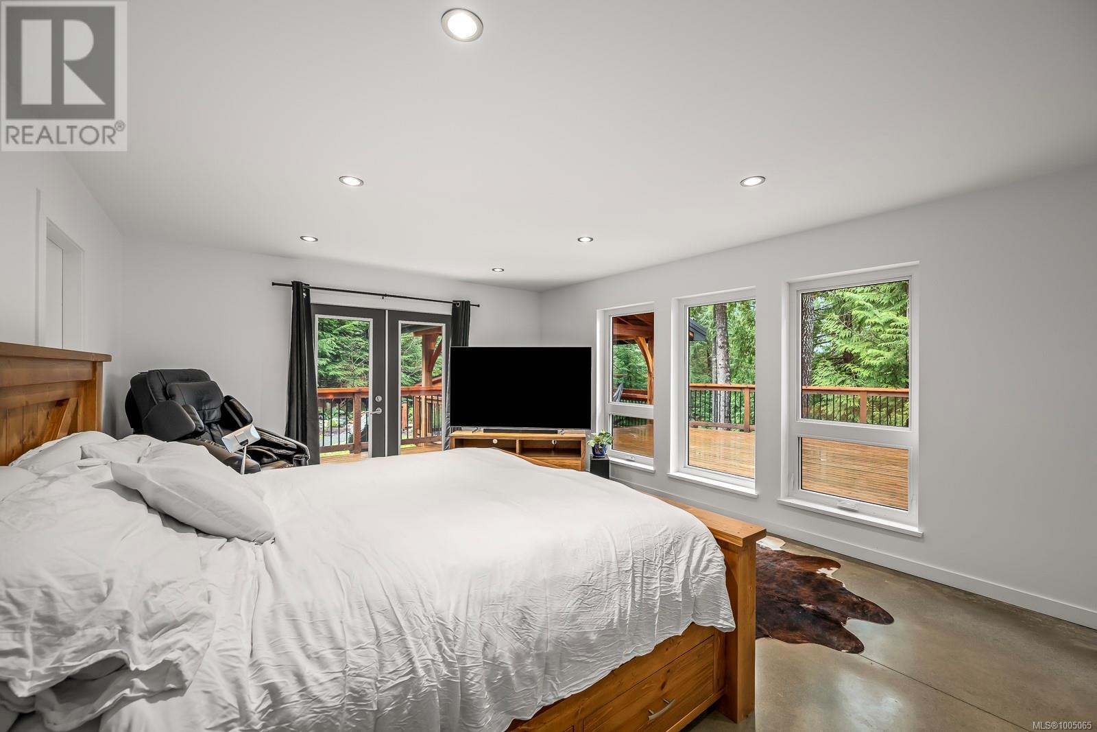 2640 Conville Bay Rd, Quadra Island