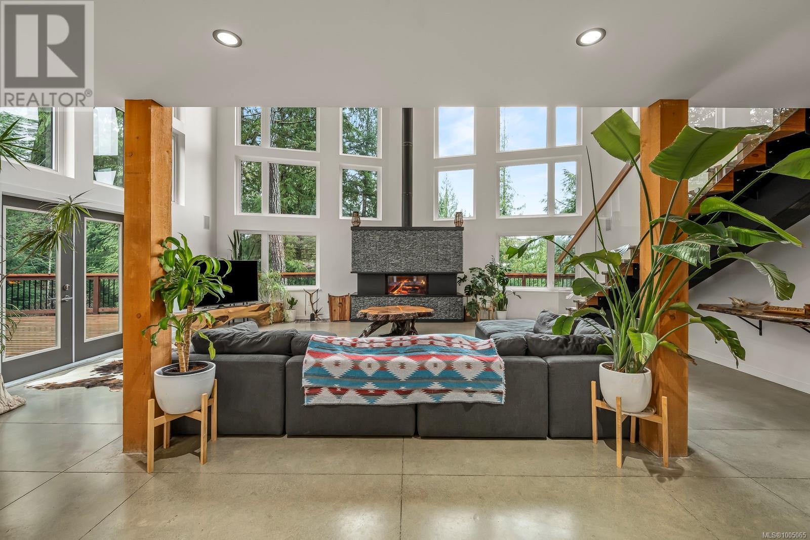 2640 Conville Bay Rd, Quadra Island