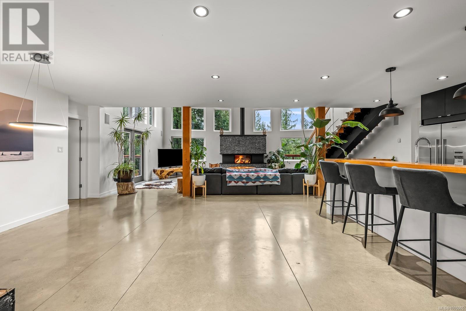 2640 Conville Bay Rd, Quadra Island