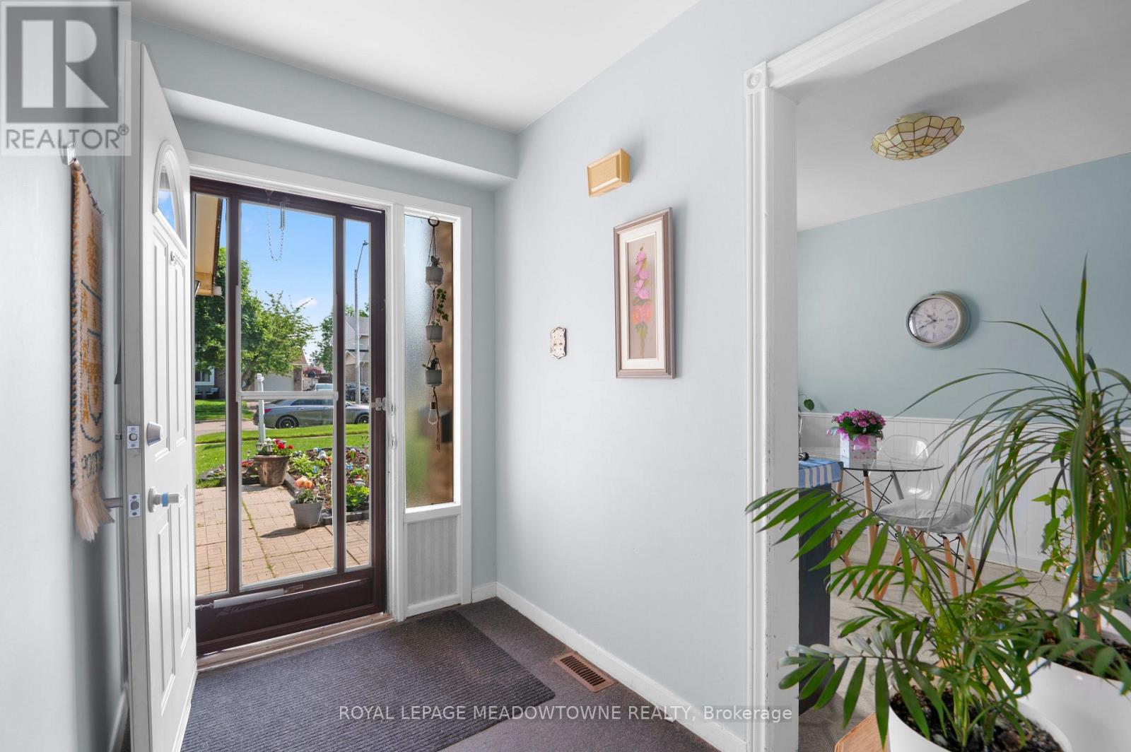 Photo 13 of 6058 Starfield Crescent, Mississauga ON