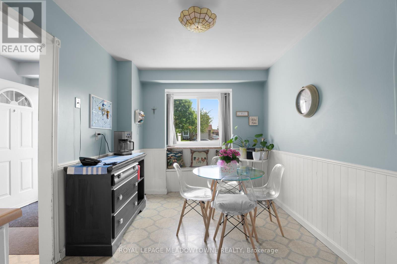 Photo 14 of 6058 Starfield Crescent, Mississauga ON