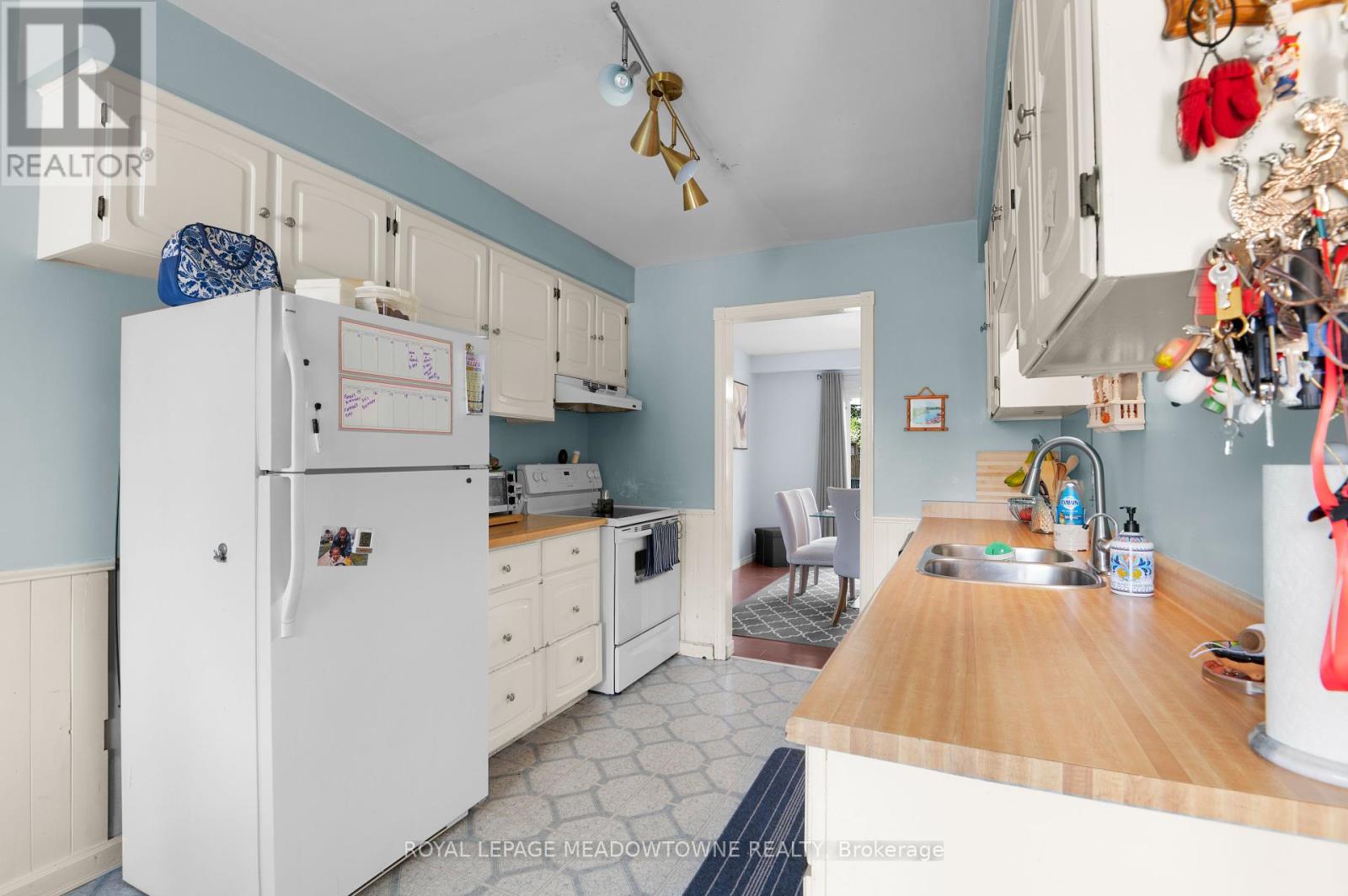 Photo 18 of 6058 Starfield Crescent, Mississauga ON